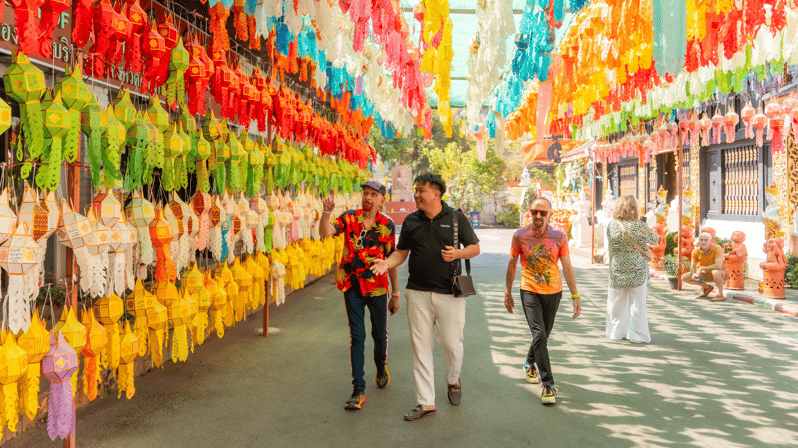 Chiang Mai: Historical and Culture Exploration Walking Tour - Meeting King Mangrai at the Three Kings Monument