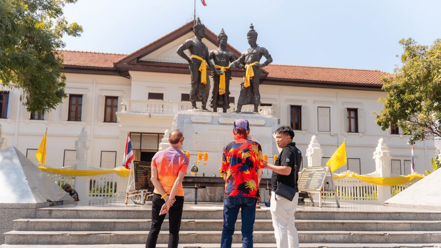 Chiang Mai: Historical and Culture Exploration Walking Tour - Who should book this Chiang Mai walking tour