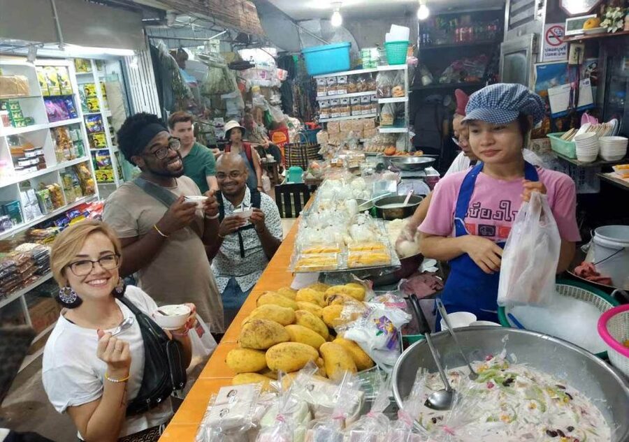 Chiang Mai: History & Mouth Watering Food Tour - Warorot Market, Chiang Mai’s everyday food center