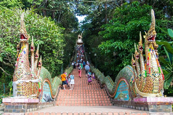 Chiang Mai Iconic Temples and City Tour - Key points to know before booking