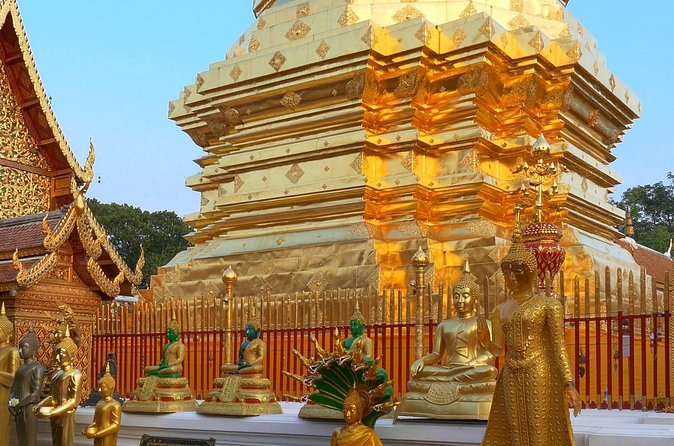 Chiang Mai Iconic Temples and City Tour - Pickup, timing, and the value of 3.5 hours