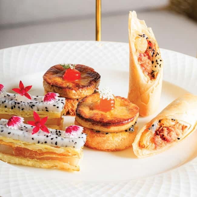 Chiang Mai InterContinental Afternoon Tea & Teresa Teng Room - Choosing coffee or tea