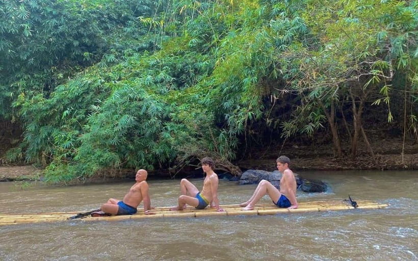 Chiang Mai: Jungle Trek, Elephants care & Bamboo Rafting - The waterfall lunch and swim