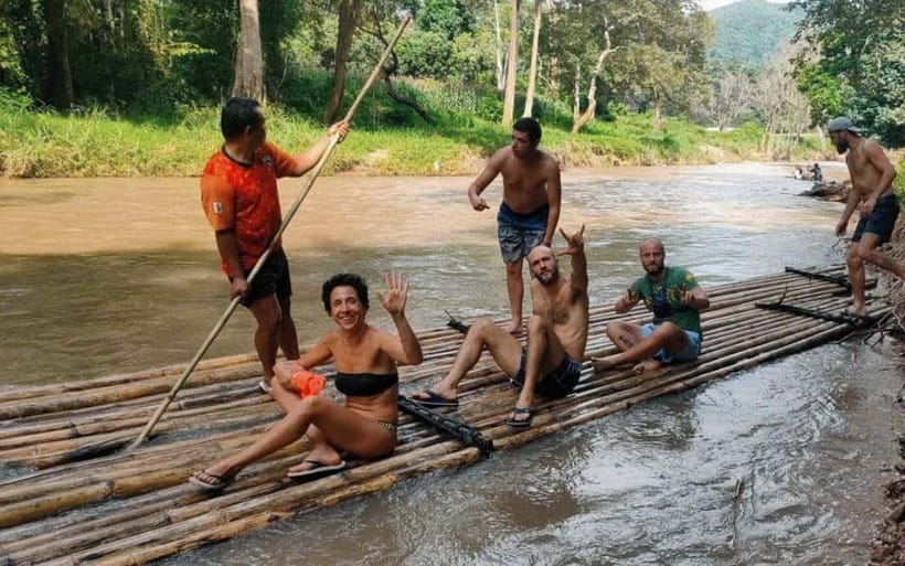 Chiang Mai: Jungle Trek, Elephants care & Bamboo Rafting - A market stop with a useful local purpose