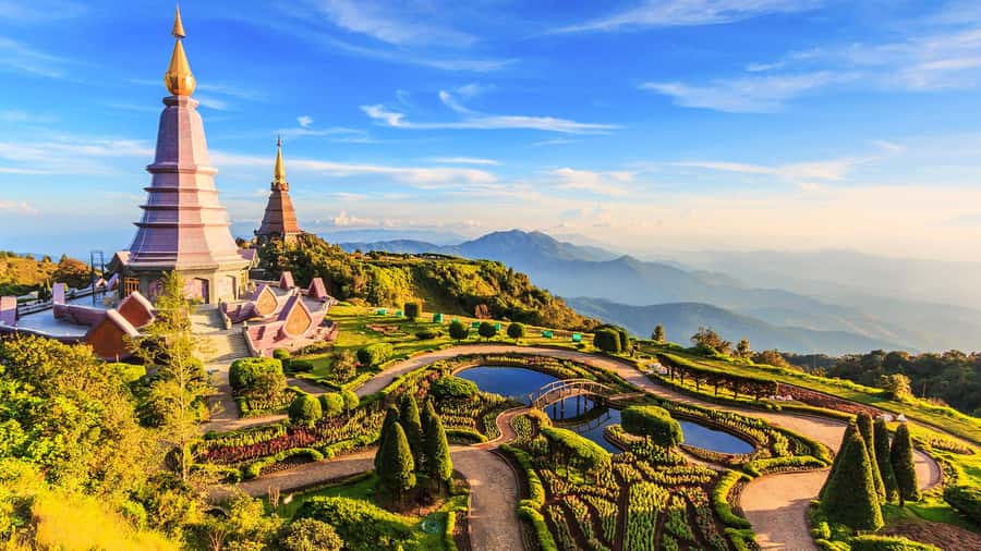 Chiang Mai: Kew Mae Pan Nature Trail & Doi Inthanon Day Trip - Two hours along the Kew Mae Pan Nature Trail
