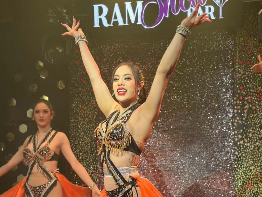 Chiang Mai: Ladyboy Cabaret Show with Dinner and Drinks - Is $57 a Fair Price?