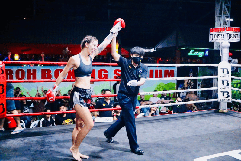 Chiang Mai: Loi kroh Muay Thai Boxing Stadium - Six Fights and One Traditional Ceremony