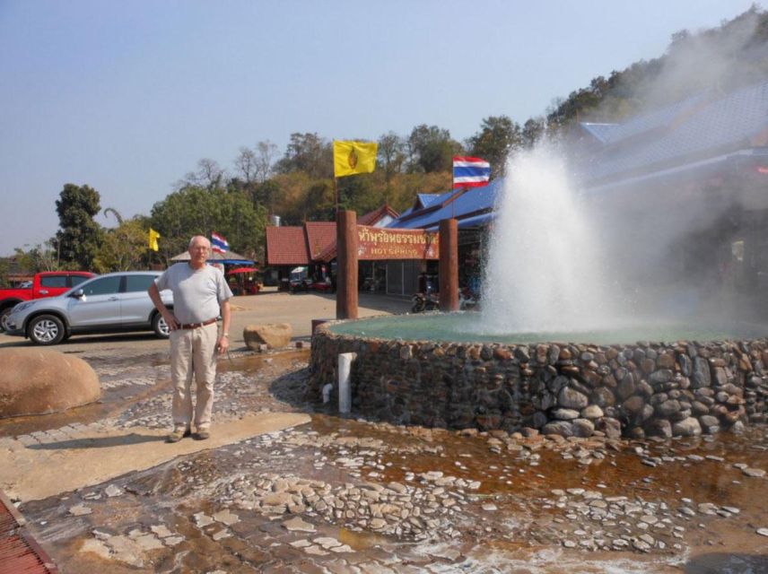 Chiang Mai: Long Neck Village & Chiang Rai’s Iconic Temples - Mae Kajan Hot Springs: a short roadside pause