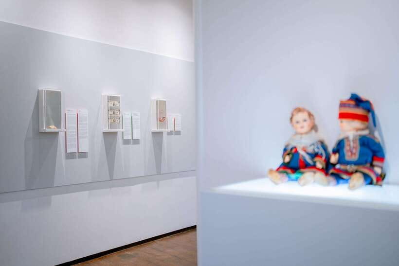 Chiang Mai: Museum of Broken Relationships Entry Ticket - Reading the objects and the stories