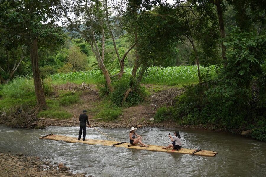 Chiang Mai: National Elephant Care, Rafting, & Ziplines Trip - What to pack for this particular day