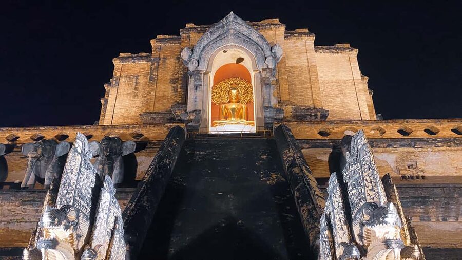 Chiang Mai Old City Twilight Walk Tour: Lanna Majestic Glow - Key points to know before booking