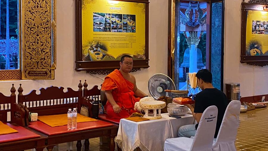 Chiang Mai Old City Twilight Walk Tour: Lanna Majestic Glow - Who will appreciate this Chiang Mai tour