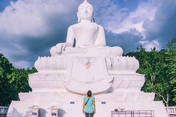 Chiang Mai Pai Full Day Sai Ngam Hot Spring, Pai Canyon, White Buddha, Santichon - Santichon Village and its Yunnan connections
