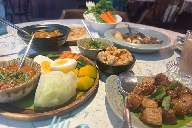 Chiang Mai Private Walking Tasting Tour with Secret Food Tours - Key points at a glance