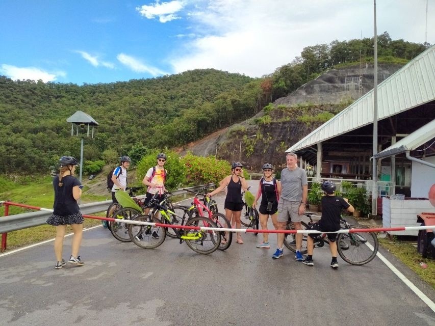 Chiang Mai: Rainforest Guided Mountain Biking Tour - Country roads, farms, and a gentler second half