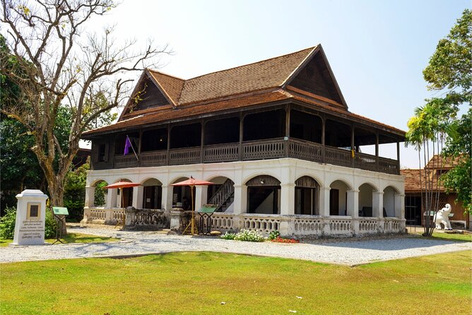 Chiang Mai Scavenger Hunt and Sights Self-Guided Tour - Riddles, questions, and photo tasks