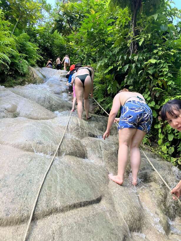 Chiang Mai: Sticky Waterfall scenic loop unseen lake &temple - Mae Kuang Dam, lake views, and the hanging bridge
