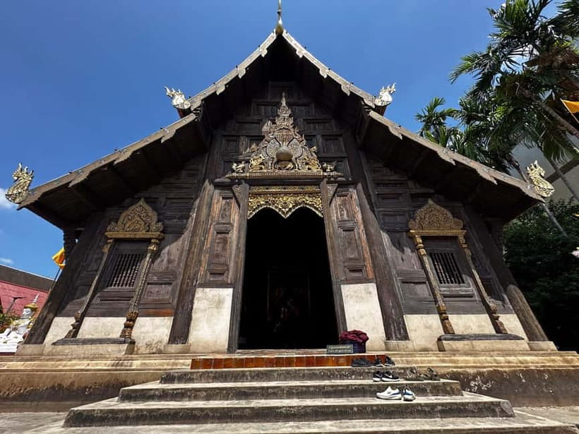 Chiang Mai: Temple And City Walking Tour Part I - Why this four-hour temple walk is more than sightseeing