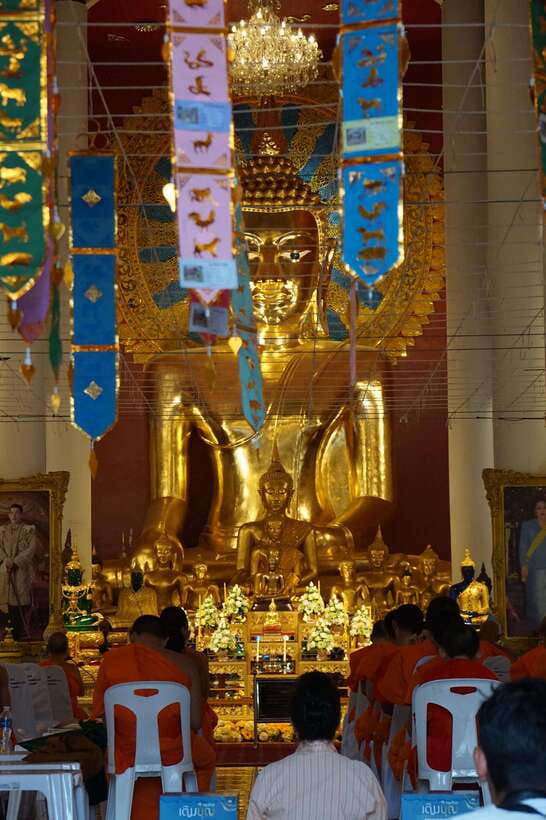 Chiang Mai: Temple And City Walking Tour Part I - Pace, group size, and what four hours feels like