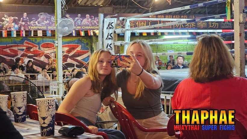 Chiang Mai: Thaphae Boxing Stadium Muay Thai - The atmosphere inside Thaphae Boxing Stadium