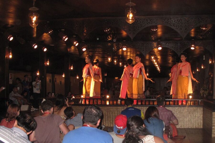 Chiang Mai Traditional Khan Toke Meal & Cultural Performance - Starting at Muang Mai Market around 5:00 PM