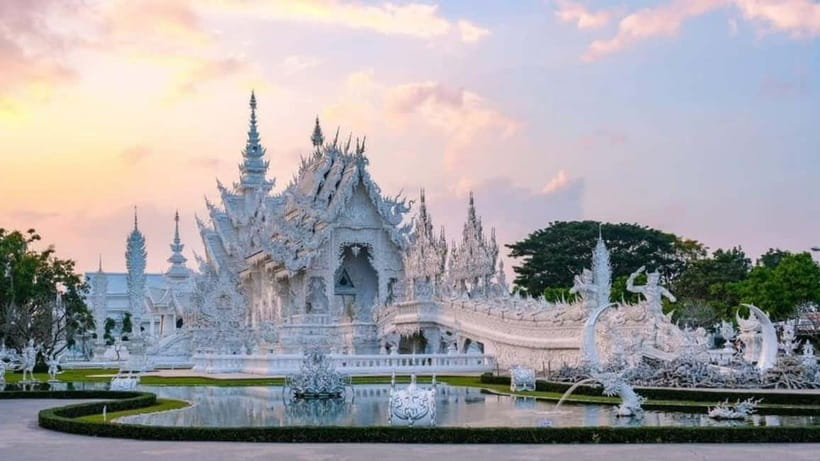 Chiang Mai: White & Blue Temples, Black House & Hill Tribes - Key points before you book
