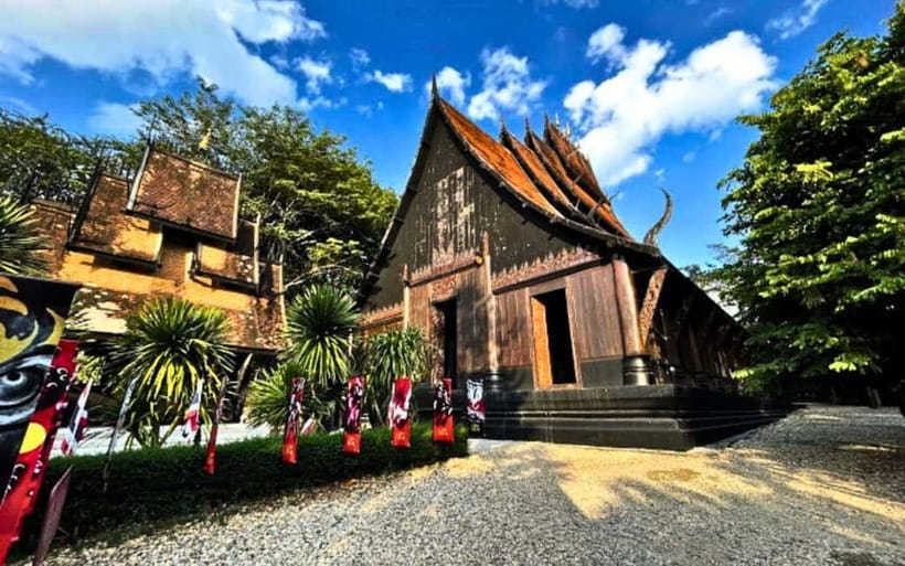 Chiang Mai: White & Blue Temples, Black House & Hill Tribes - Mae Kachan Hot Spring: a short break, not a spa day