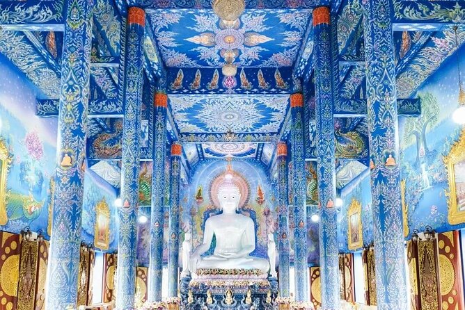 Chiang Rai and White Temple Private All-Inclusive Day-Tour - Thai lunch at a local restaurant