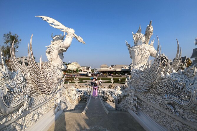 Chiang Rai and White Temple Private All-Inclusive Day-Tour - Chiang Saen and the northern route