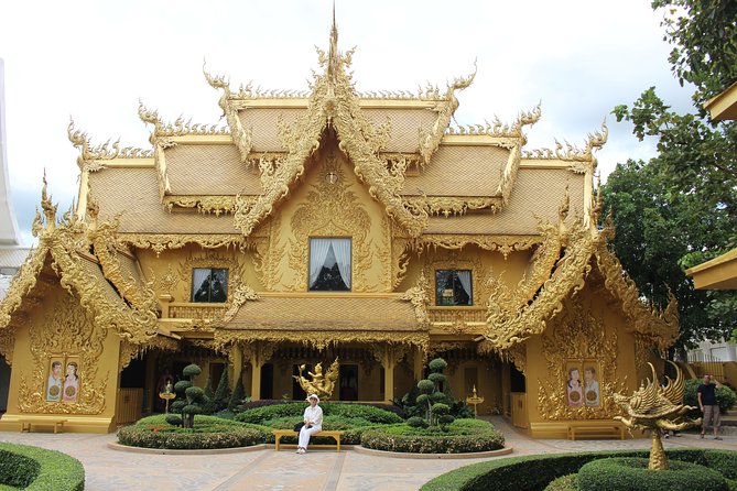 Chiang Rai Day Tour from Chiang Mai: White Temple & More w/ Lunch - Lunch near the White Temple