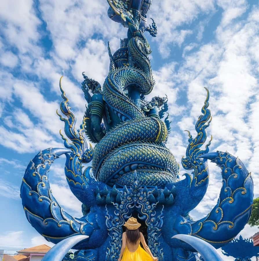 Chiang Rai IG Lalitta Cafe and White, Blue, Red Temples Tour - The Chiang Rai day trip in plain terms