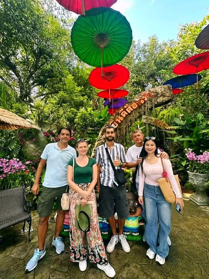 Chiang Rai IG Lalitta Cafe and White, Blue, Red Temples Tour - Morning pickup and the road north