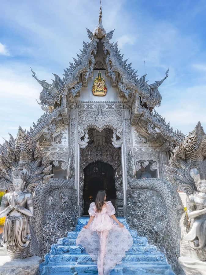 Chiang Rai IG Lalitta Cafe and White, Blue, Red Temples Tour - Long Neck Village is an optional choice