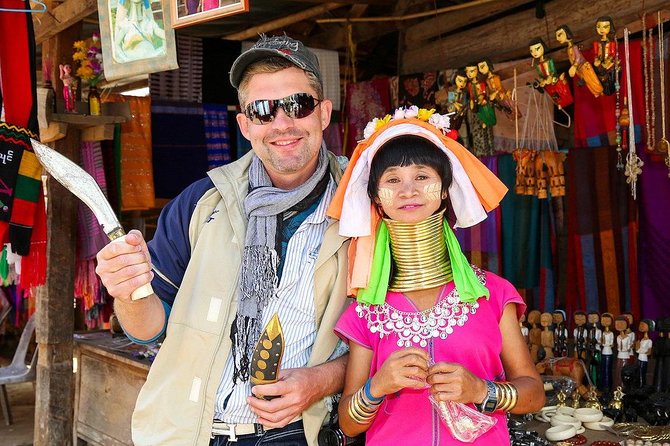 Chiang Rai One Day : White Temple, Golden Triangle, Boat Ride to Laos, Long Neck - The boat ride toward Laos