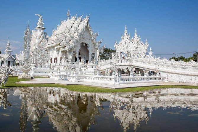 Chiang Rai One Day : White Temple, Golden Triangle, Boat Ride to Laos, Long Neck - 7:00 a.m. pickup and the long road north