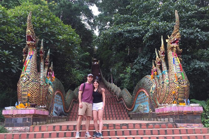 Chiang Rai Temples ( White,Blue )And Doi Suthep Private Day Tour - The long road to Chiang Rai