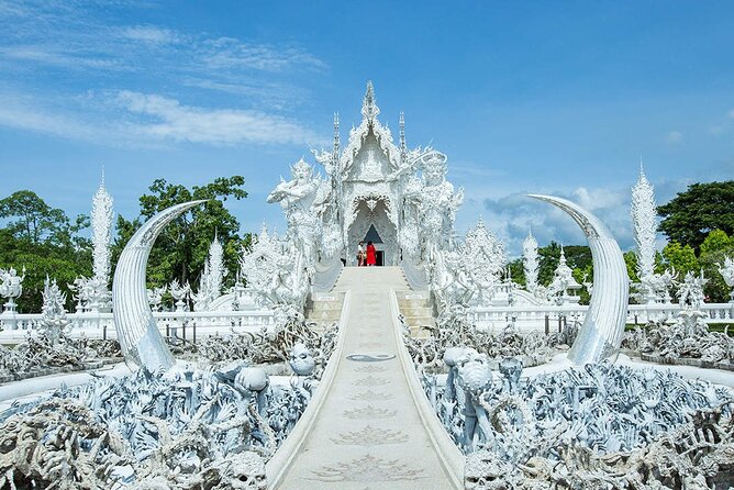 Chiang Rai Tour: Hot Spring,White Temple, Golden Triangle, Yao - The return to Chiang Mai is the real cost of the day