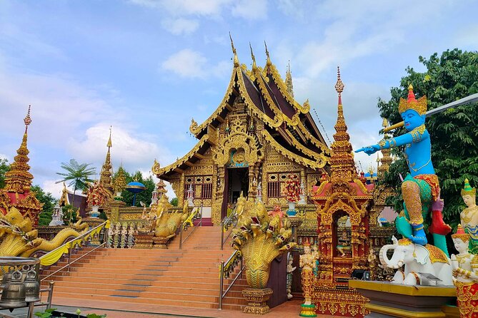 Chiang Rai Wonders: White, Blue & Red Temples and Hot Spring - Who will enjoy this format