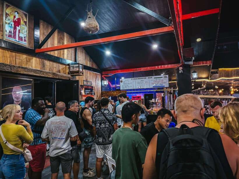 Chiangmai: Chiangmai Boxing Stadiums Ticket - Photos, Fighters, and the Crowd
