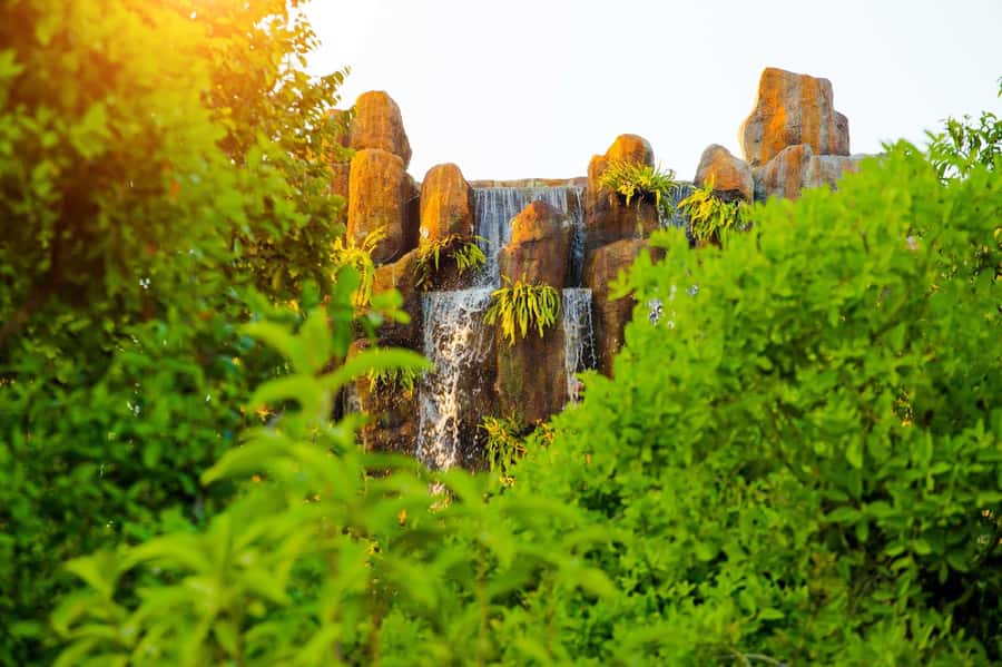 Chiangmai to Chiangrai: 3 Temples, Hot Springs& Lalitta Cafe - Why Chiang Rai makes a worthwhile day trip from Chiang Mai