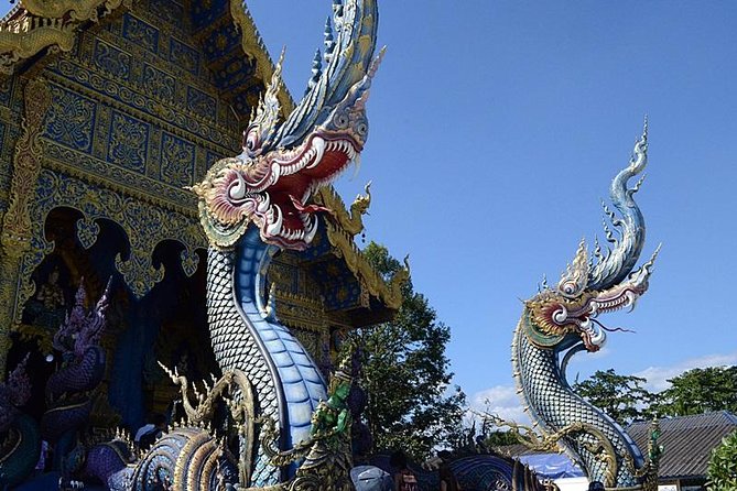 Chiangrai Round Trip Classic Tours 3 Days 2 Nights - Day three: Chiang Rai’s famous temples and the return south