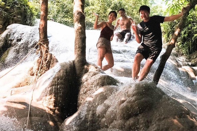 Climb Sticky Waterfall Like a Spiderman - Guides Who Add Practical Help