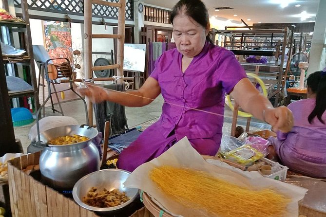 Completed Thai Silk Class Experience - Key points at a glance