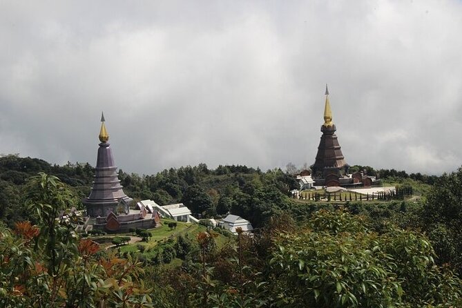 Doi inthanon National Park + 2Hour Fantastic Trekking with Lunch - The long road from Chiang Mai to Doi Inthanon