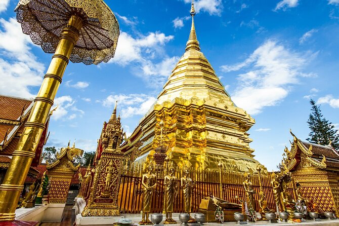 Doi Suthep and Wat Pha Lat Sunrise Tour (Small Group Only) - The Kruba Srivichai Monument and a short lesson in local faith