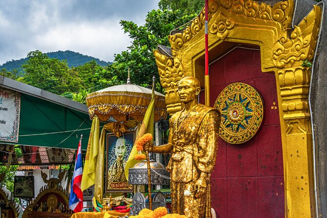 Doi Suthep and Wat Pha Lat Sunrise Tour (Small Group Only) - Wat Pha Lat brings you into the forest