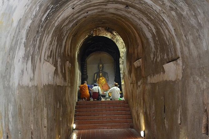 Doi Suthep at Evening. - Who will enjoy this evening tour