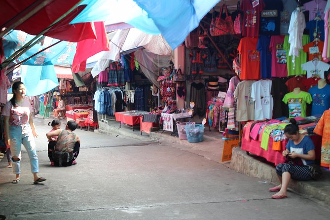 DON'T miss It ! Doi suthep temple+ Hmong village - Who should book this half-day trip?