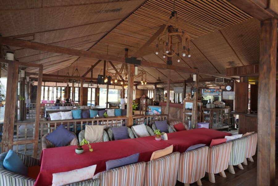 Elephant Habitat Park Feeding Entry & Rafting Van Transfer - Who will enjoy this outing most?