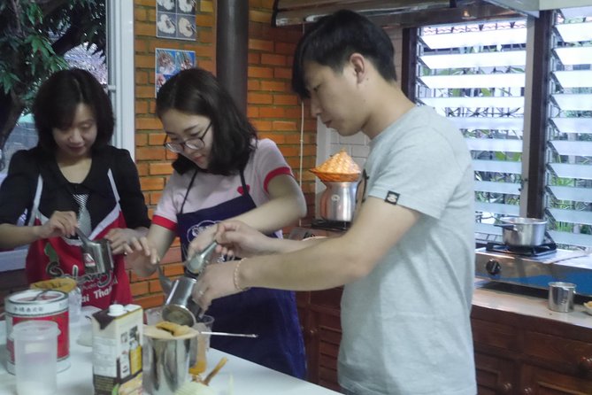 Evening Cooking Class - Starting at the local market